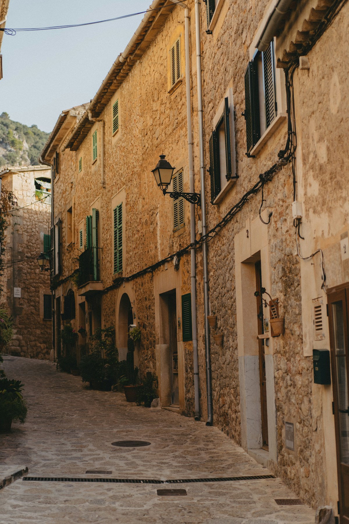 Valldemossa Altstadt Gasse Mallorca Bergdorf Tramuntana